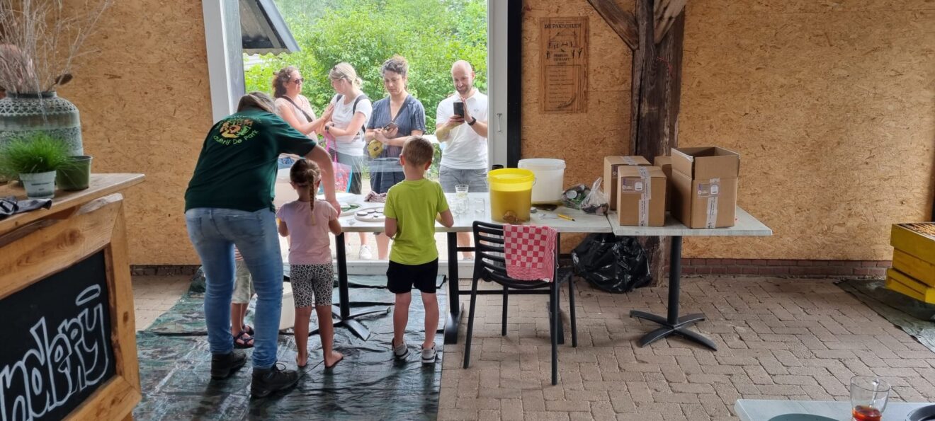 Zomerhoning slingeren